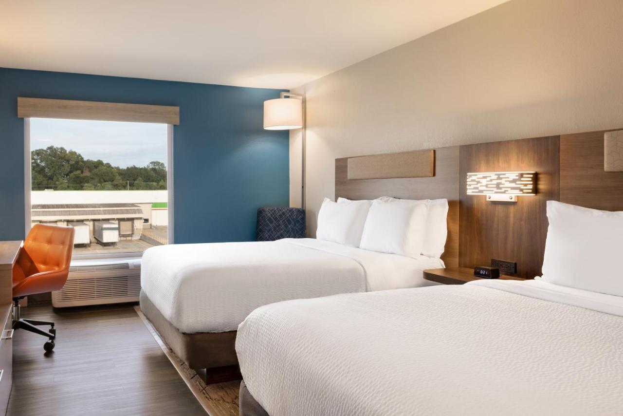 Holiday Inn Express & Suites Opelousas By Ihg Exterior foto
