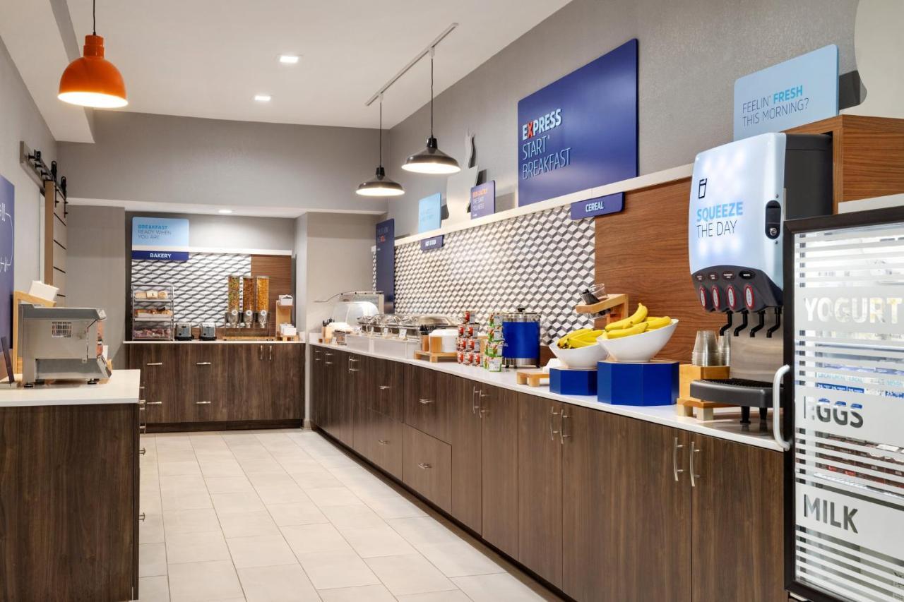 Holiday Inn Express & Suites Opelousas By Ihg Exterior foto